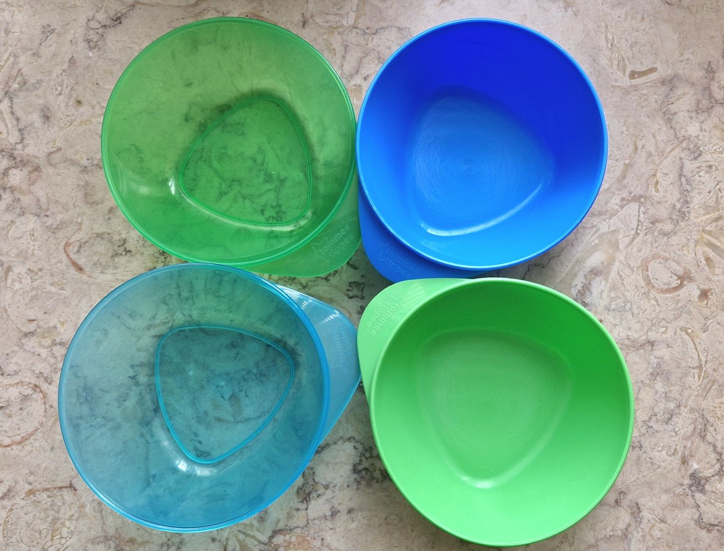 Copo aprendizagem munchkin + tigelas tommee tippee