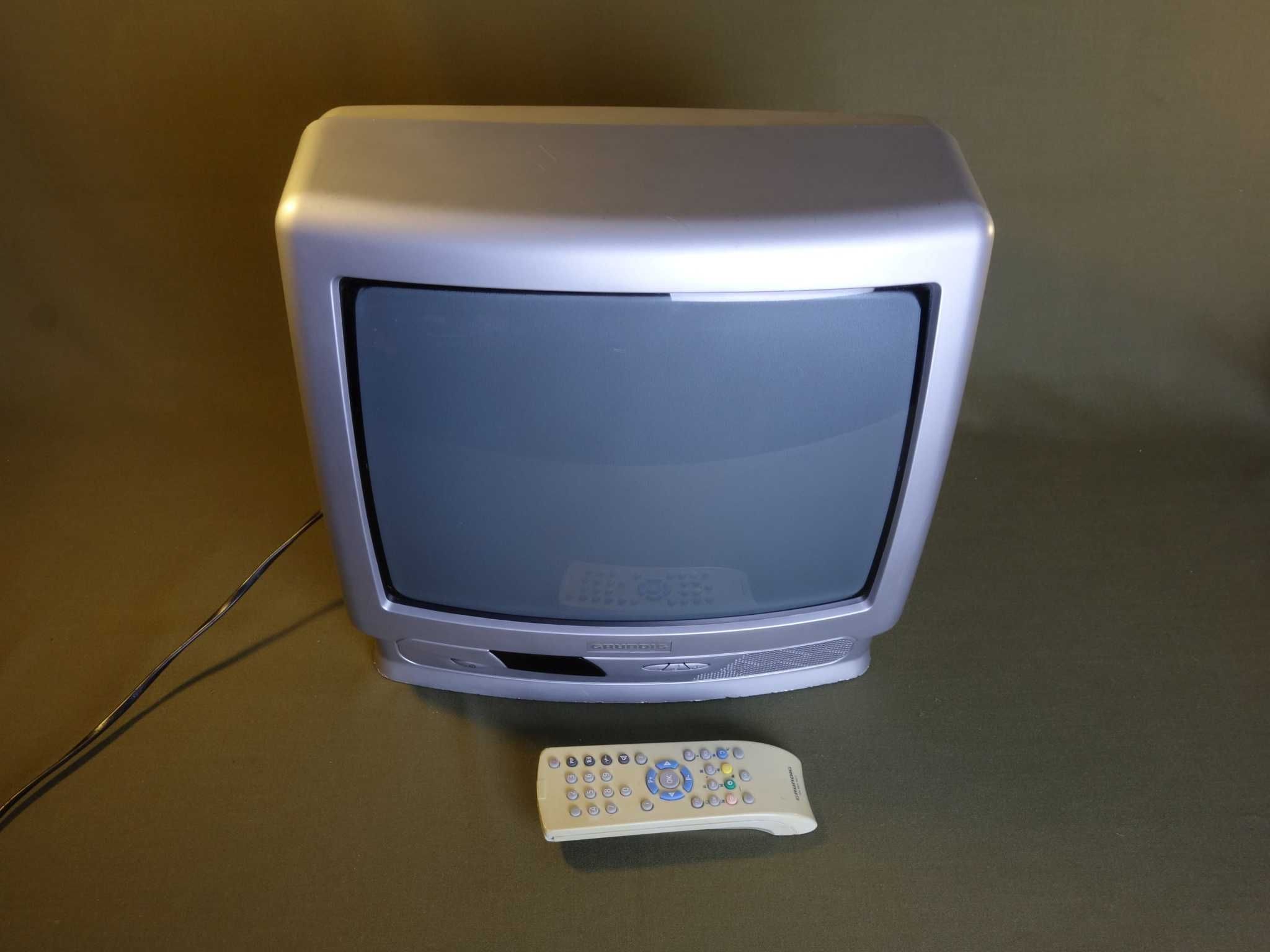 Telewizor CRT 14" kineskopowy Grundig P37-2401/5 + pilot TP 160C