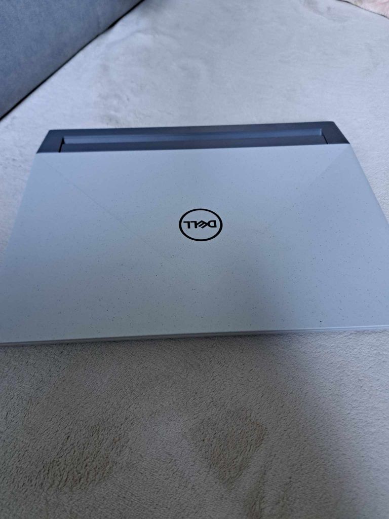 Laptop Dell G15 ryzen 5600h