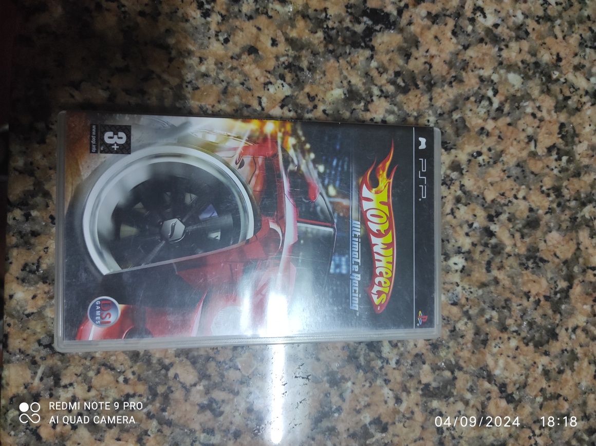 2 jogos de PlayStation portatil