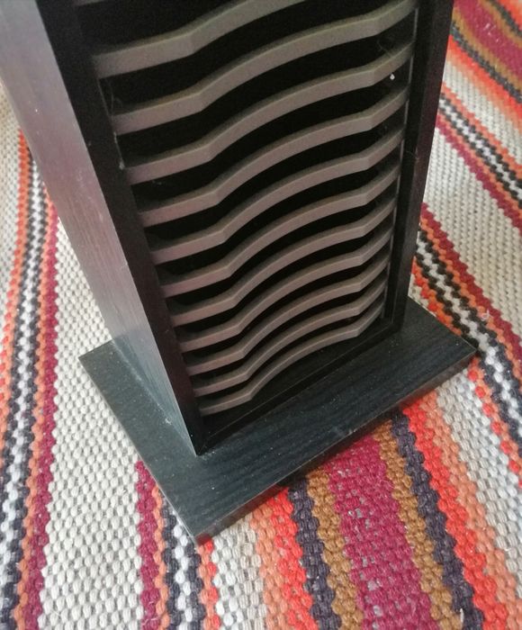 Suportes de CD como novos