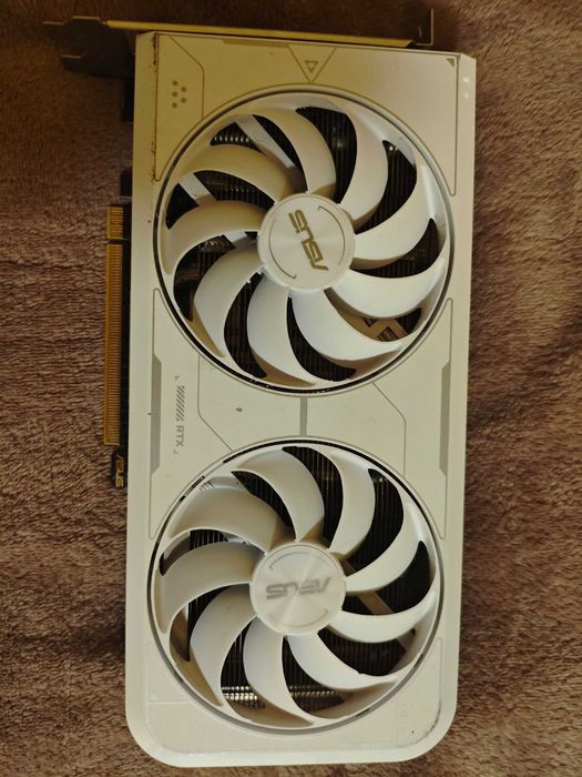 біла rtx 3060 ti