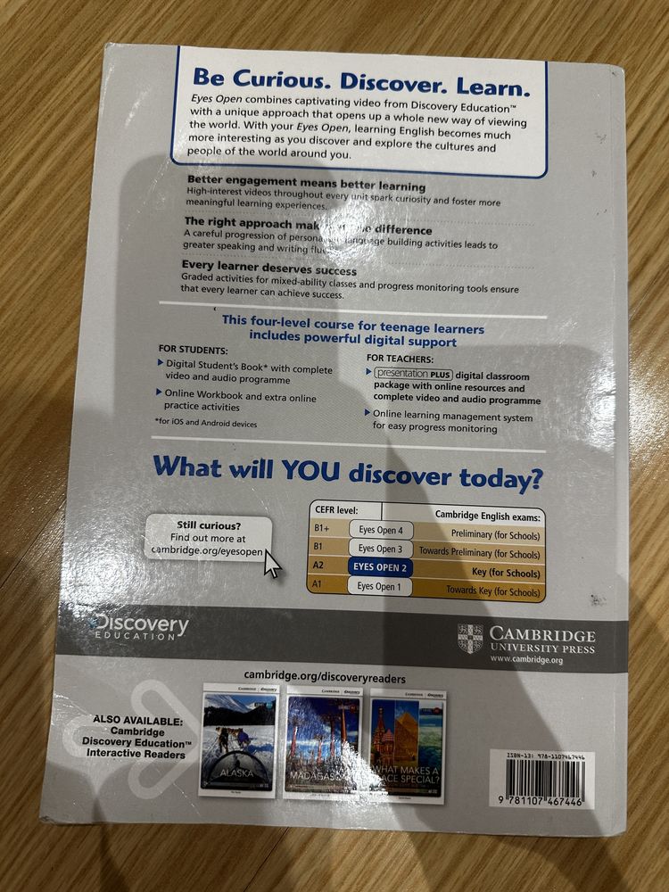Livros “Eyes Open Level 2 - Cambridge INGLÊS