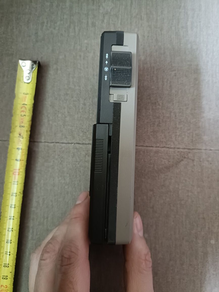 Phillips dyktafon analogowy na kasety PRL DDR