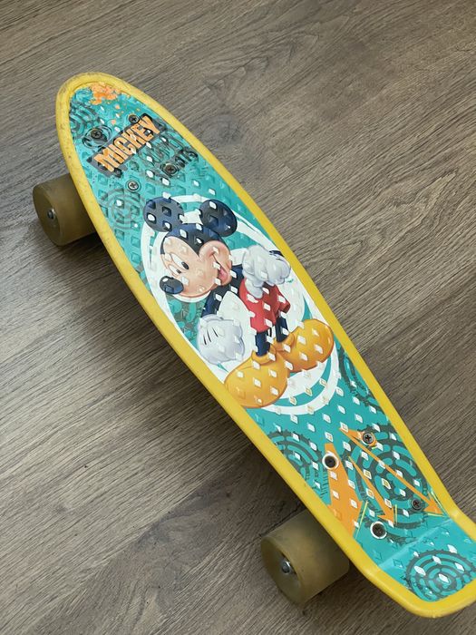 Скейт (Пенні Борд) Disney