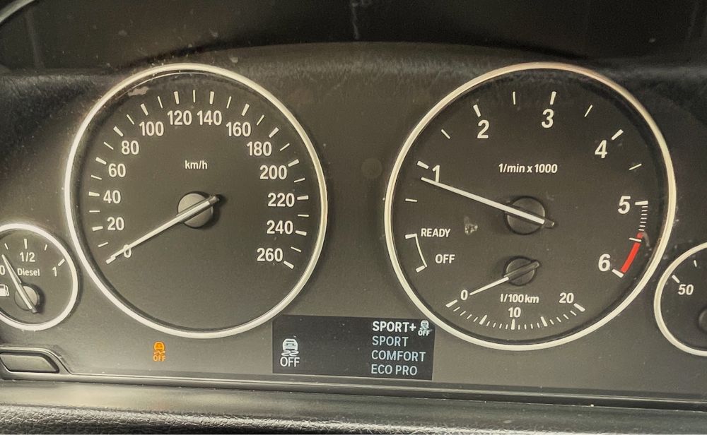 Bmw 318d Touring Luxury 136cv