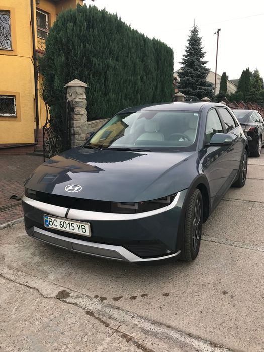 Автомобіль Hyundai Ioniq 5