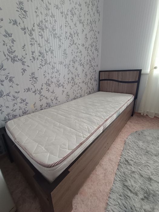 Ліжко односпальне