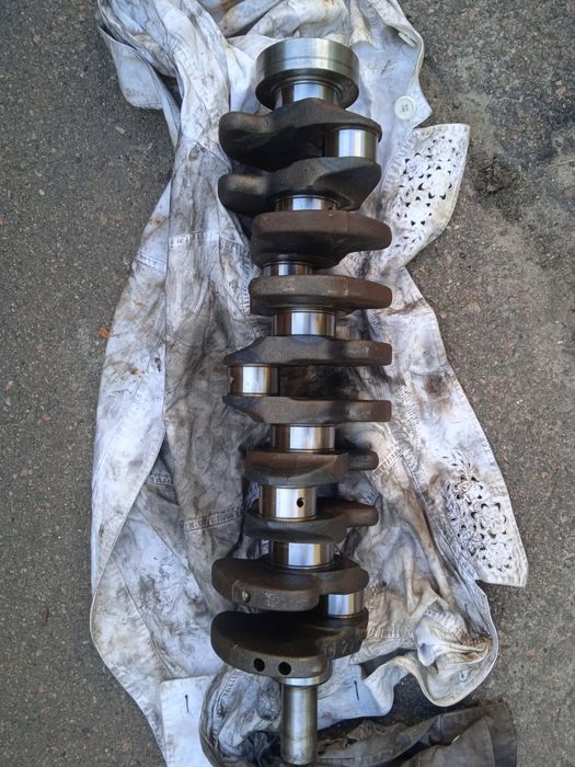 Колінвал Мерседес OM 612,647.