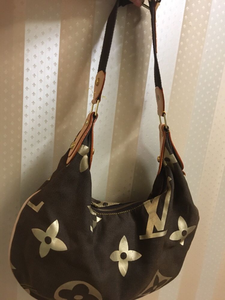 Сумка Louis Vuitton