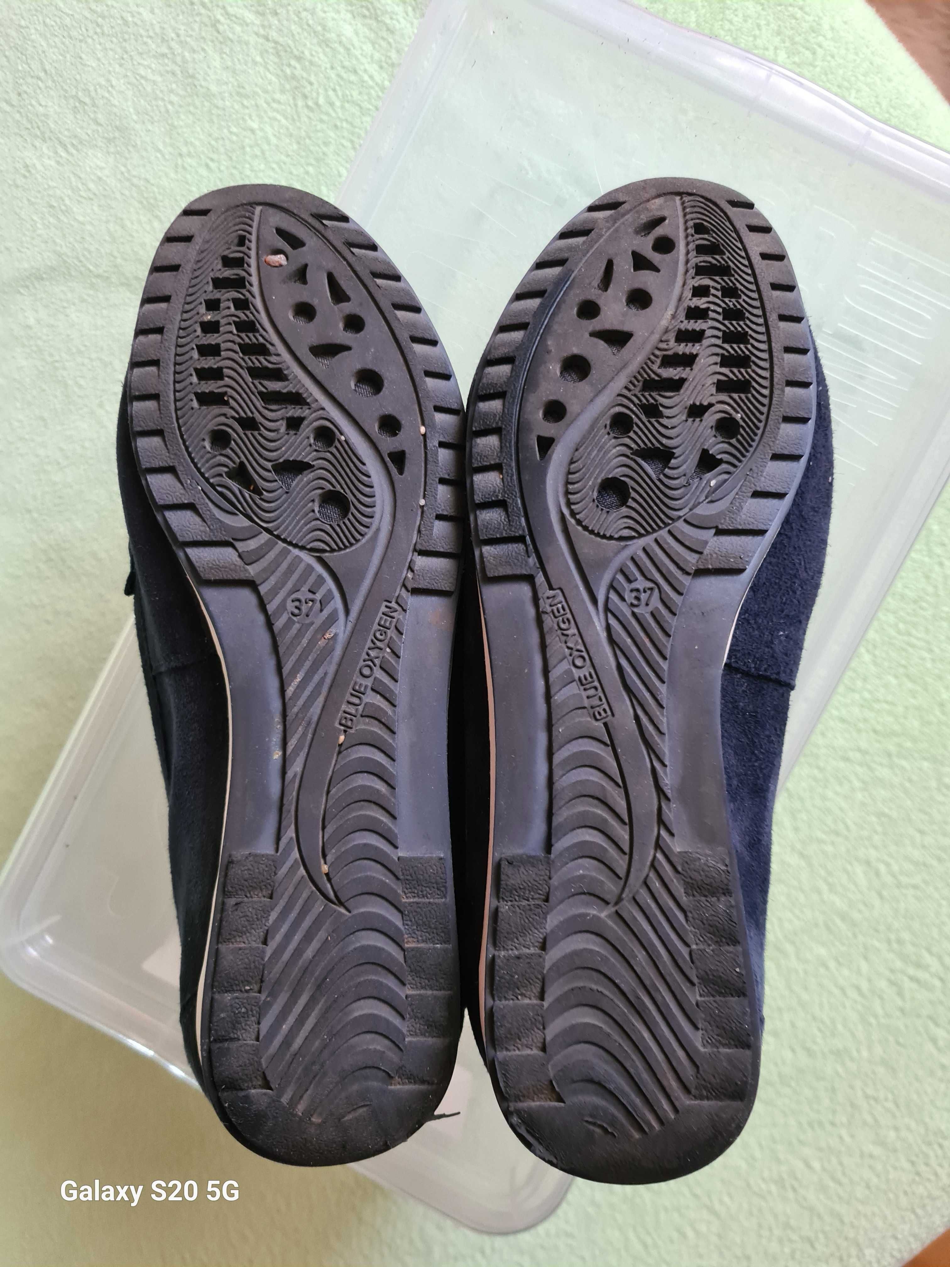 Mokasyny Caprice 37 granatowe