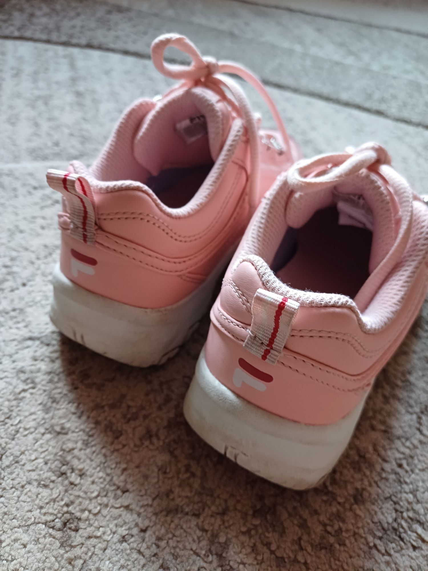 Sneakersy dla dziewczynki FILA rozmiar 32cm