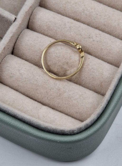 Złoty pierścionek 585 0,98g rozm 12 / Nowy Lombard / TG