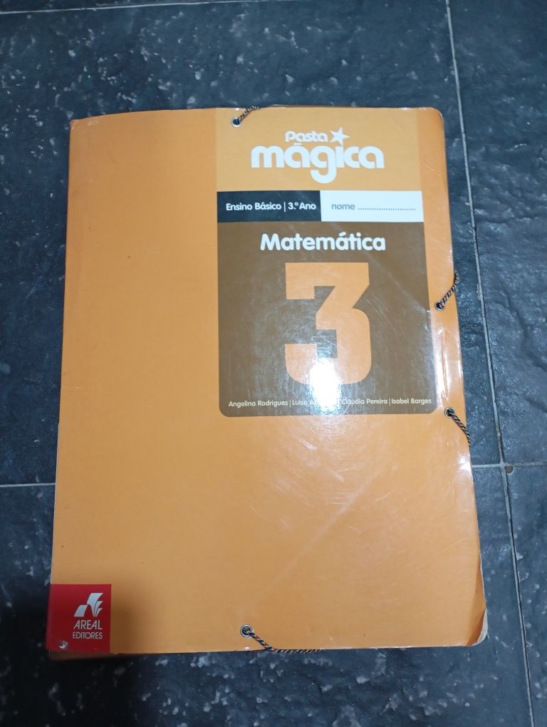 Livros escolares de matemática