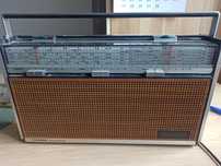 Radio Szaub Lorenz Touring international 104