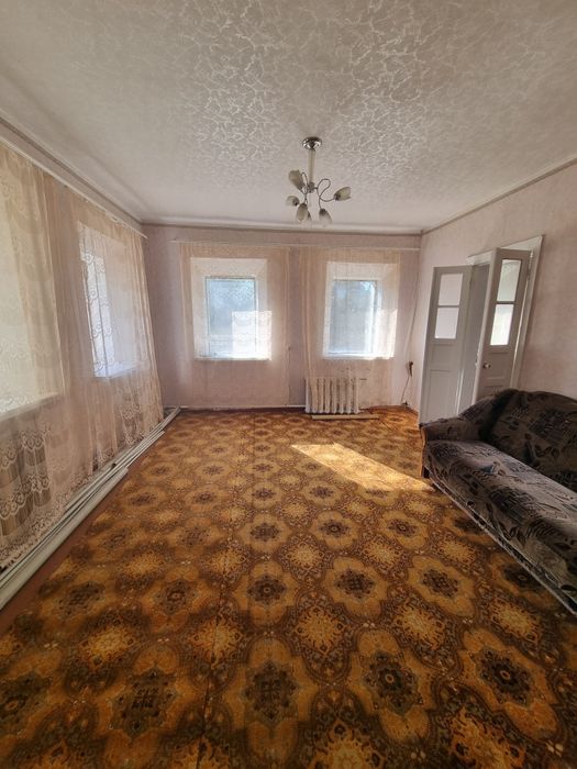 Продам дом в центре  Знаменовки. НЕ СДАЮ!