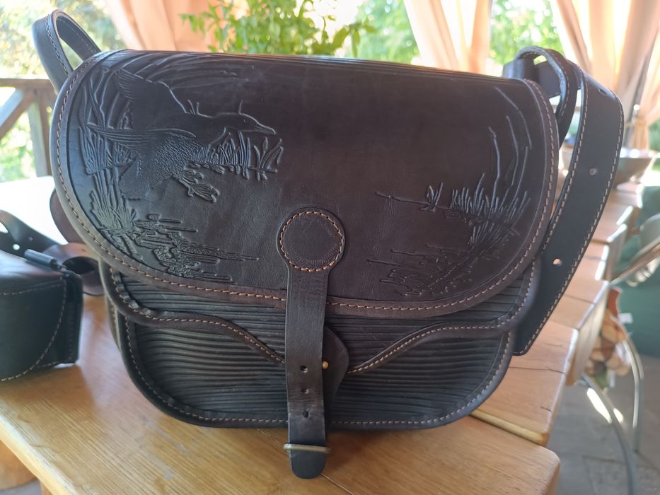 Продам мисливський патронташ - подарунковий комплект для мисливця.