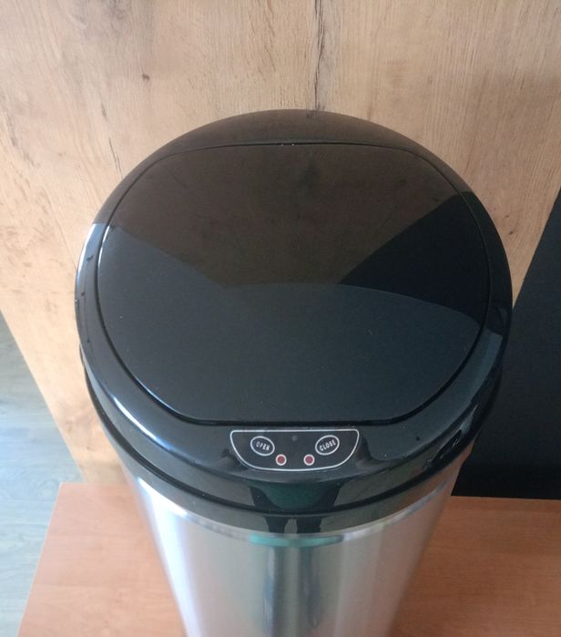 ECHTWERK Kosz na śmieci z czujnikiem ruchu, pojemność 42 litry, INOX