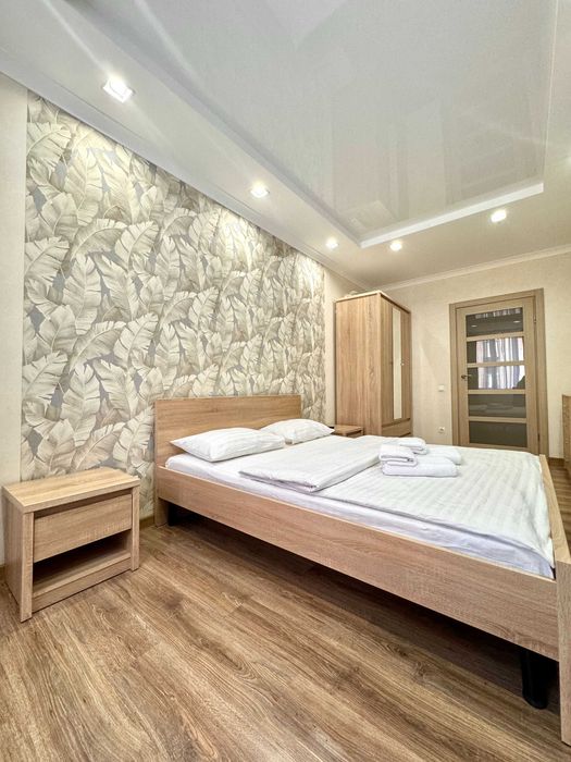 ApartPoltava 2-кімн у НОВОБУДОВІ закритий двір,велика ВАННА, ПОДОБОВО