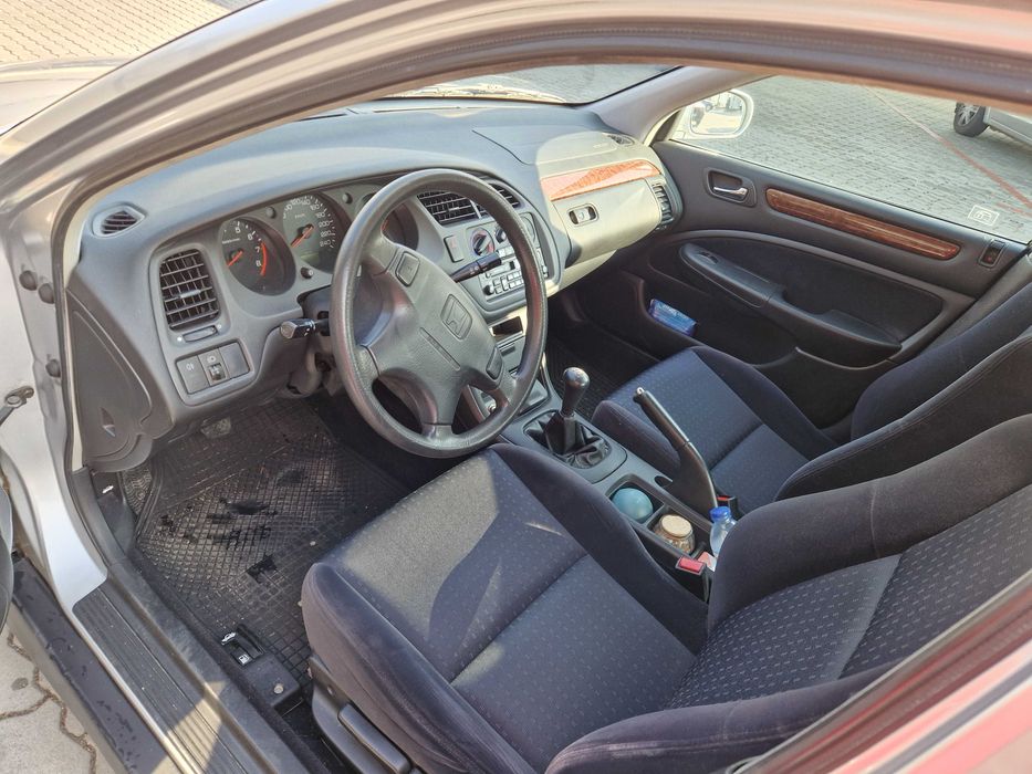 Honda Accord 1,6 2002