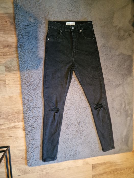 Czarne spodnie wysoki stan