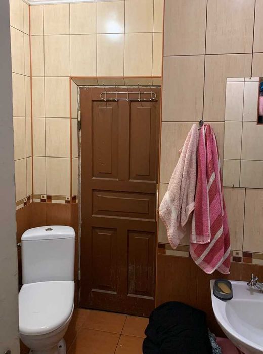 Продається дім у смт Балабине.