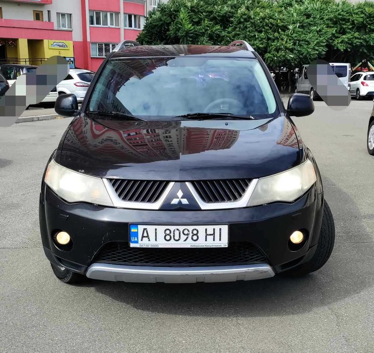 Продам Mitsubishi Outlander 2008 року.