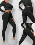 bezszwowy zesraw do jogi, legginsy PUSH UP plus t-shirt