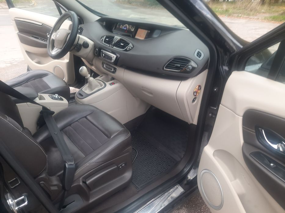 Рено Гранд Сценік 2012р. 1.4 бензин