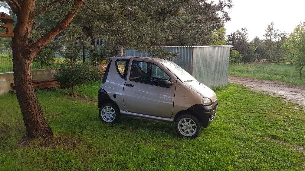 Mini car Aixam fajny.