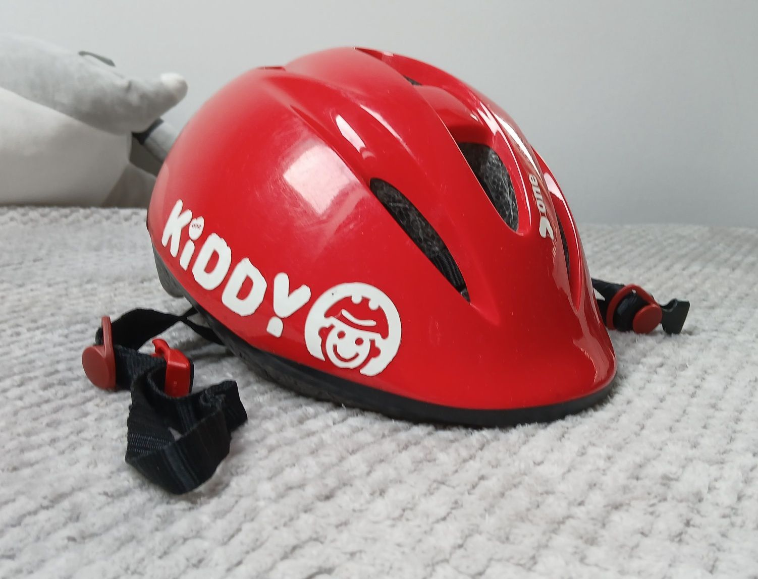 Czerwony chłopięcy kask Btwin for kids