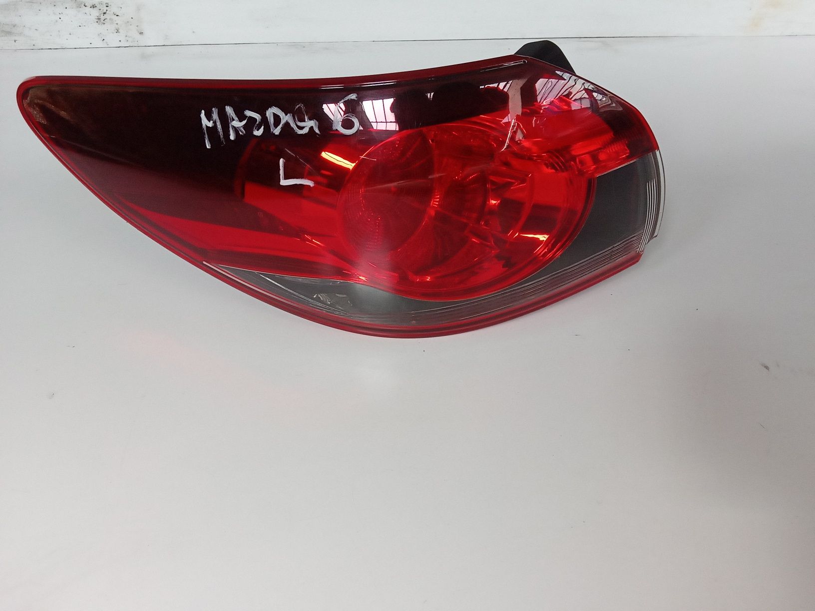 Lampa tył lewa Mazda 6 kombi