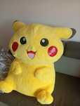 Duża maskotka Pikachu