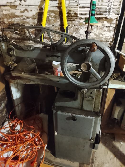 Продам сапожну машинку