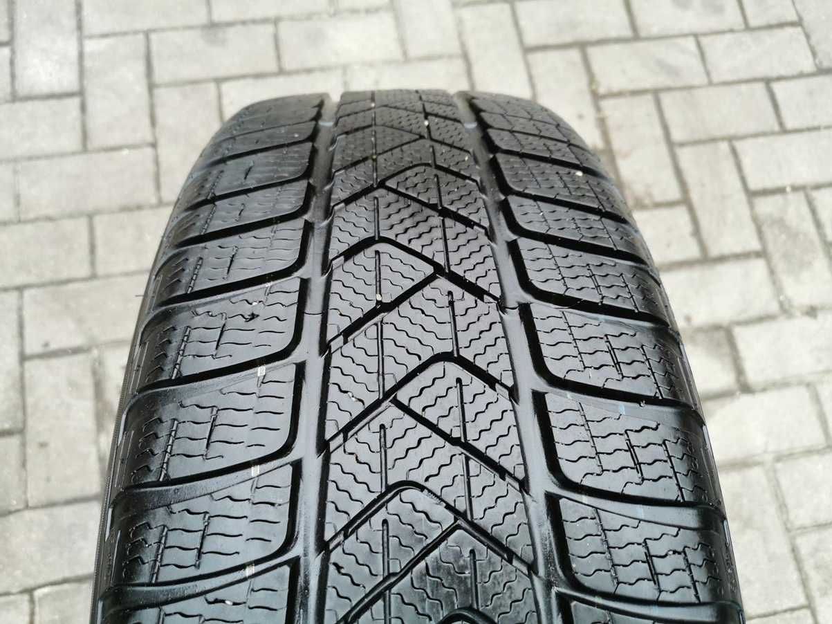 235/55 104H R18 PIRELLI Sottozero 2019r Zimowe 6m Opony SUV 4szt TANIO