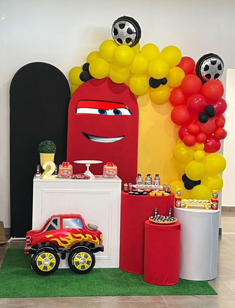 Alugo material para festas