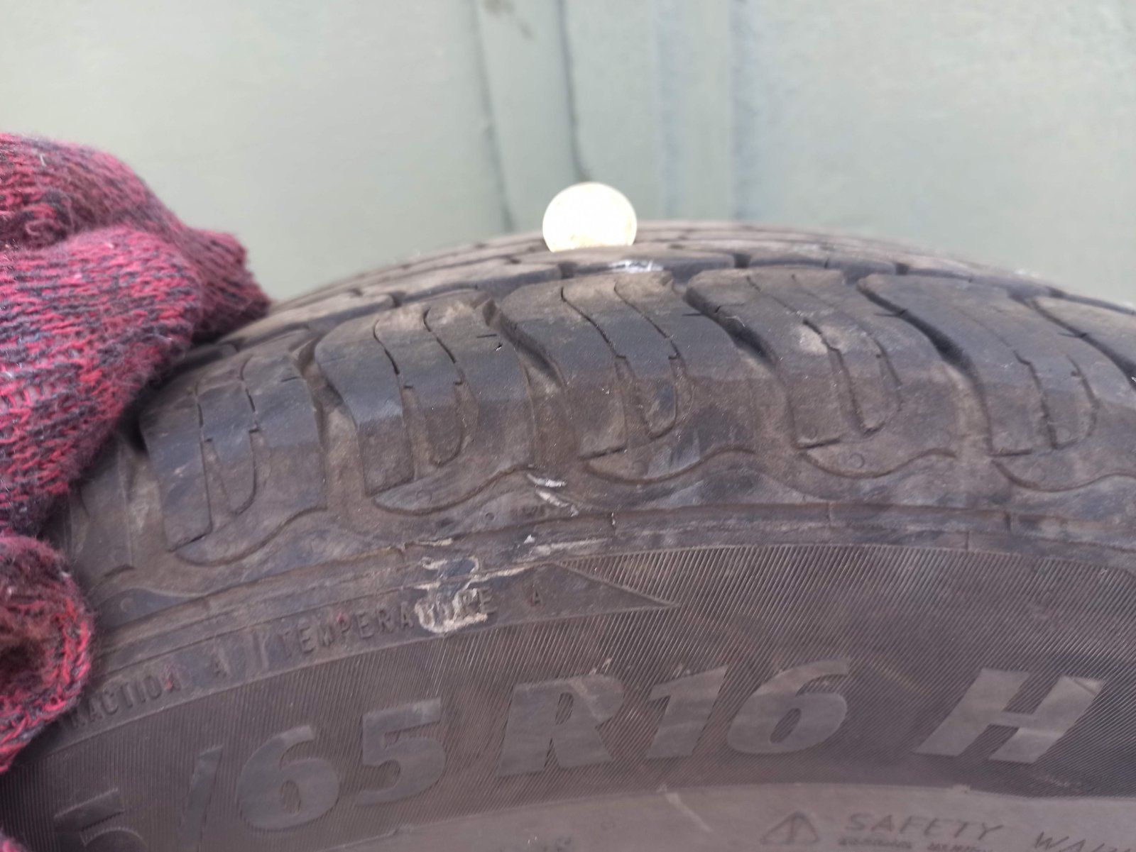 Шини 215 65 r16 Matador conquered 2 suv , літні колеса