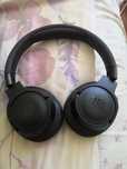 Навушники JBL нові