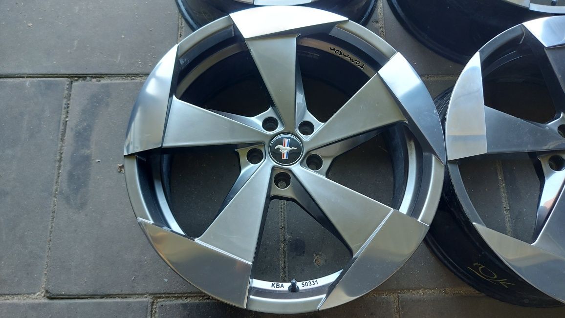 20" 5x114,3  8,5j et40  Ford Mustang Nissan Kia /Tomason TN15