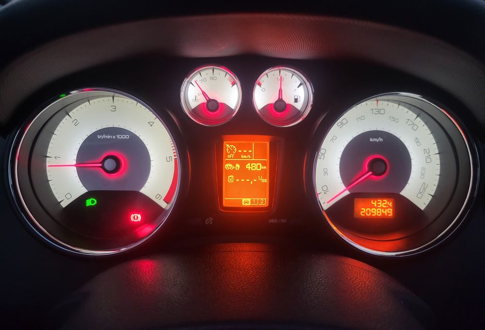 Peugeot 308sw 1.6hdi 92cv