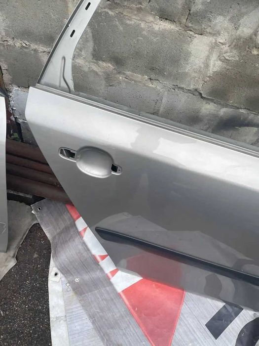 Двері задні права шкода фабія 2, skoda fabia 2 задня двері 4k/F8H