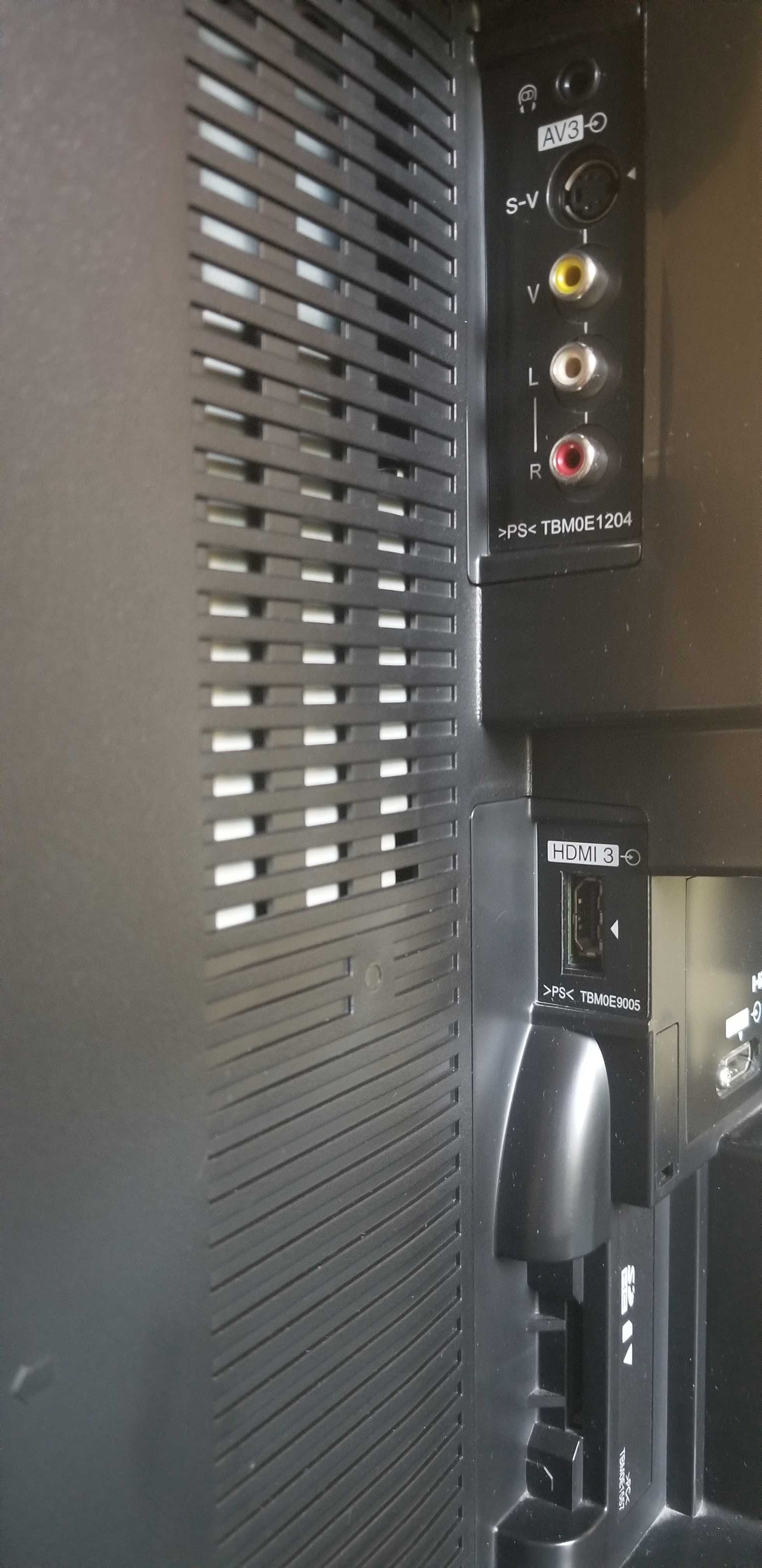Телевізор Panasonic TX-32LX85