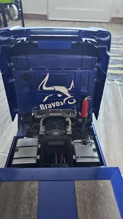 Rc scania tamiya 1/14