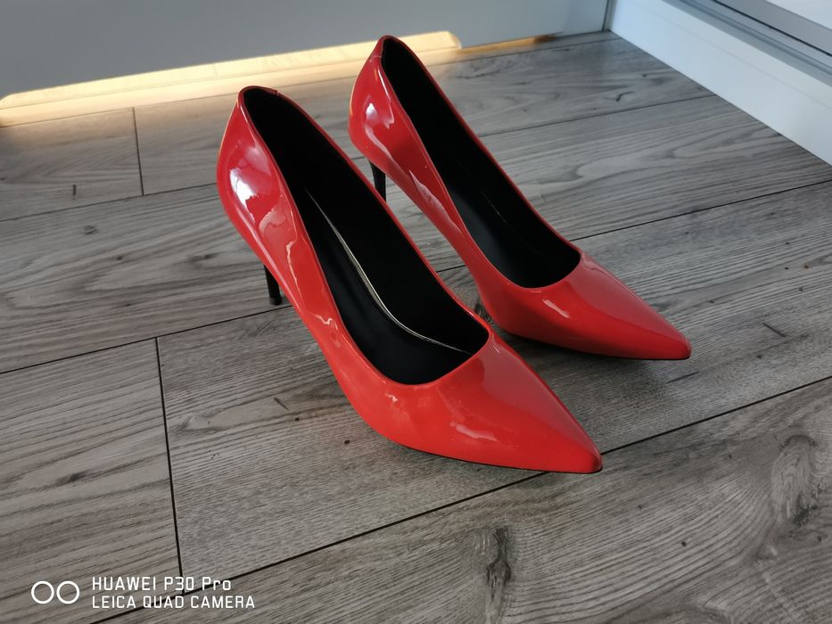 Szpilki lakierki r 44 Nowe czerwone