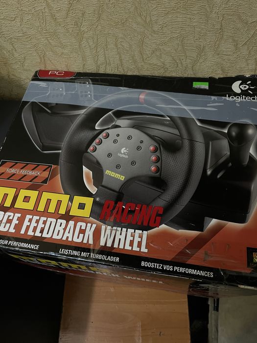 Игровой руль Logitech momo racing PC / PS