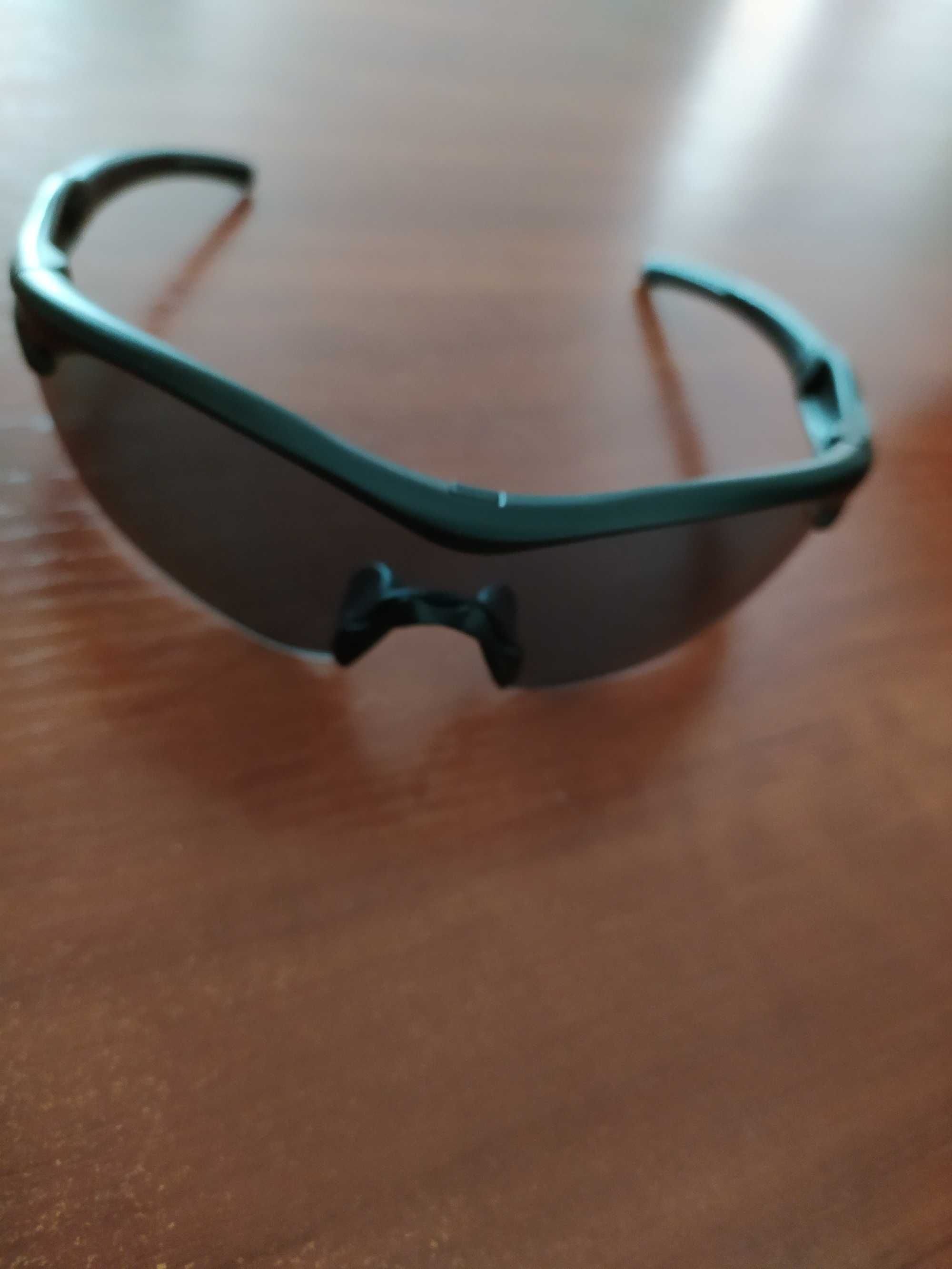 Защитные незапотевающие противоударные очки UVEX