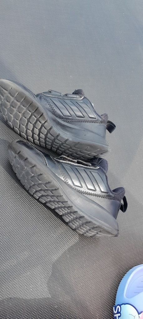 Кросівки на хлопчика Adidas 30 розмір