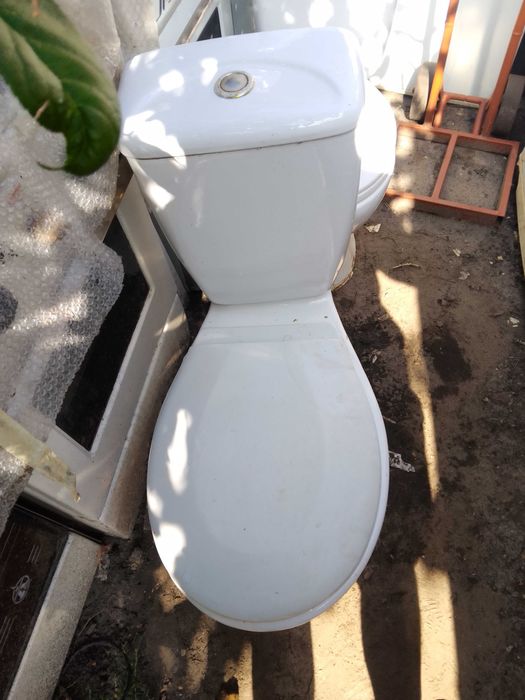 Продам  Унитаз - компакт