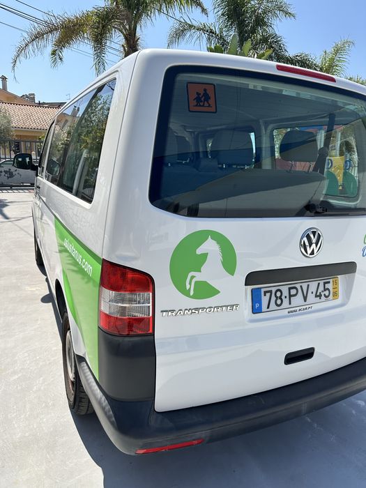 Carrinha VW TRANSPORTER 9 lugares
