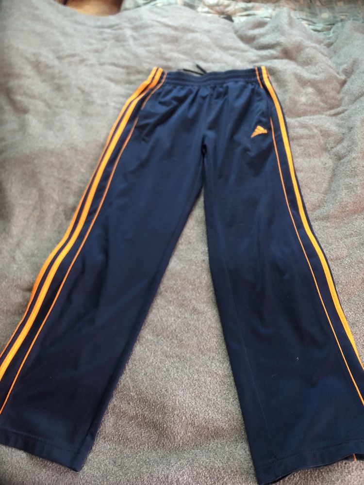 Adidas штани широкі